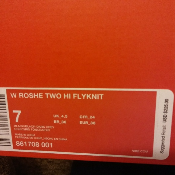 Nike NWT Roshe Two Hi Flyknit sz 7 - Picture 5 of 7